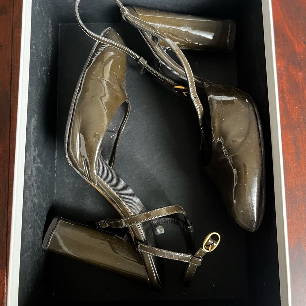 YSL Ankle Strap Patent Leather Heels, size 39 - Picture 9 of 9